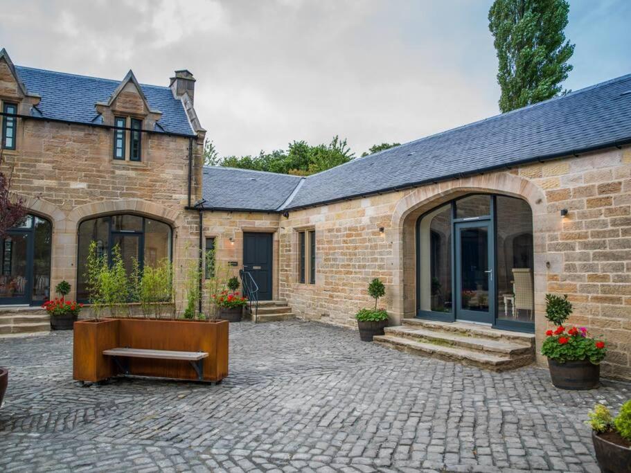 Stunning Edinburgh 1820S Stables Converted Studio Εξωτερικό φωτογραφία